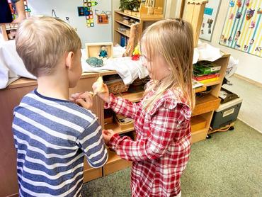 Auf diesem Bild sieht man Kinder der KITA.