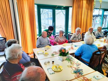 Auf diesem Bild sind die Line-Dancer zu sehen.