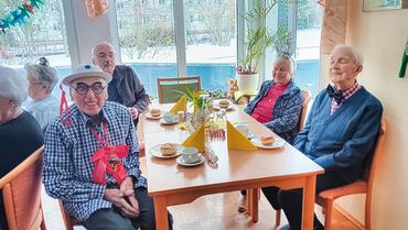 Auf diesem Bild sieht man die Feierlichkeit.