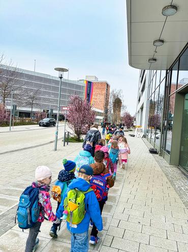 Auf dem Bild sieht man das Poldikonzert.