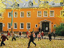 F100000 image-61944
