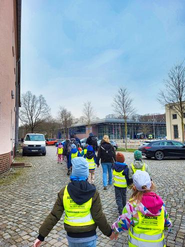 Auf dem Bild sieht man das Poldikonzert.